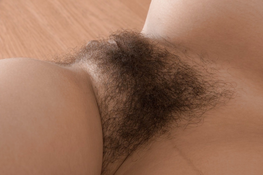 Showing Images For Hairy Triangle Teen Xxx