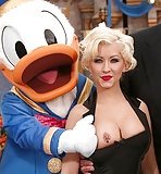 Celebs 072 - Christina Aguilera & Donald Duck