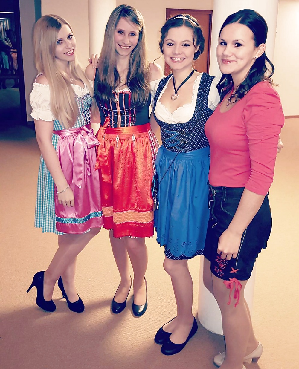 Sexy Dirndl Girls 100 20