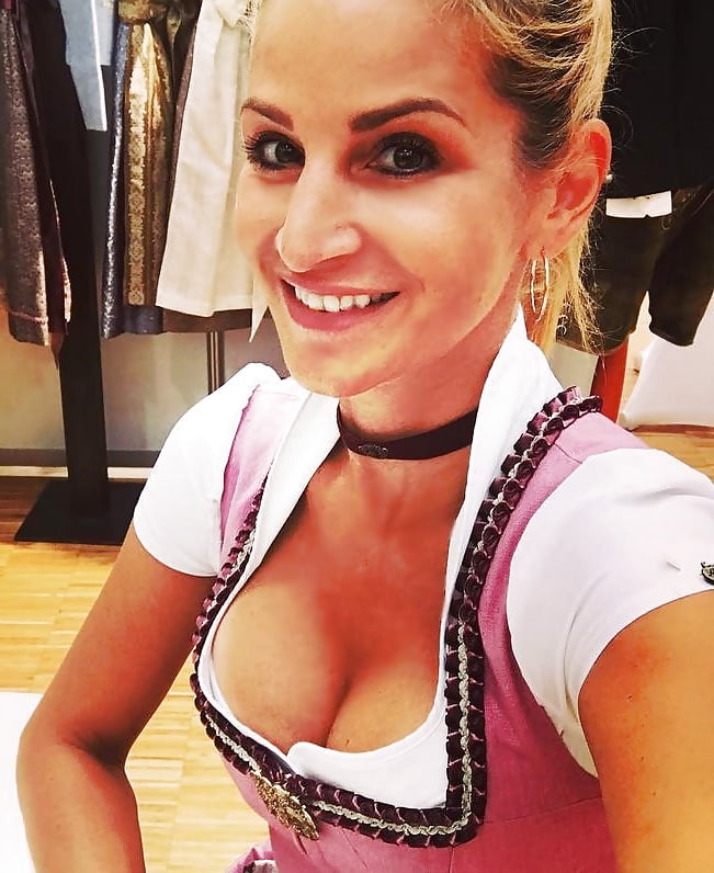 Sexy Dirndl Girls 148 7