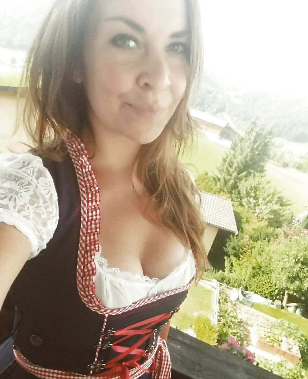 Sexy Dirndl Girls 87 7