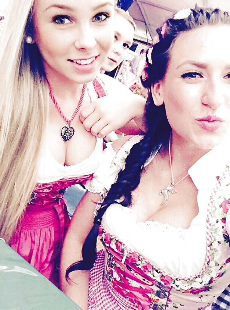 Hot Girls in Dirndl 43 14