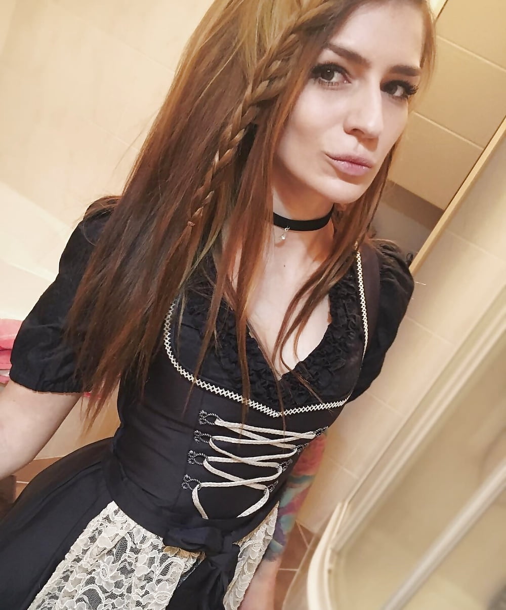 Sexy Dirndl Girls 158 2