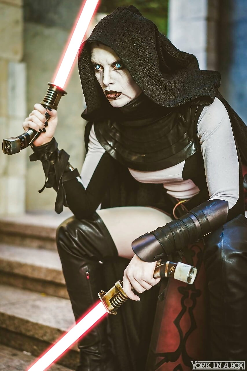 Star Wars Sexy Sith Cosplay 10