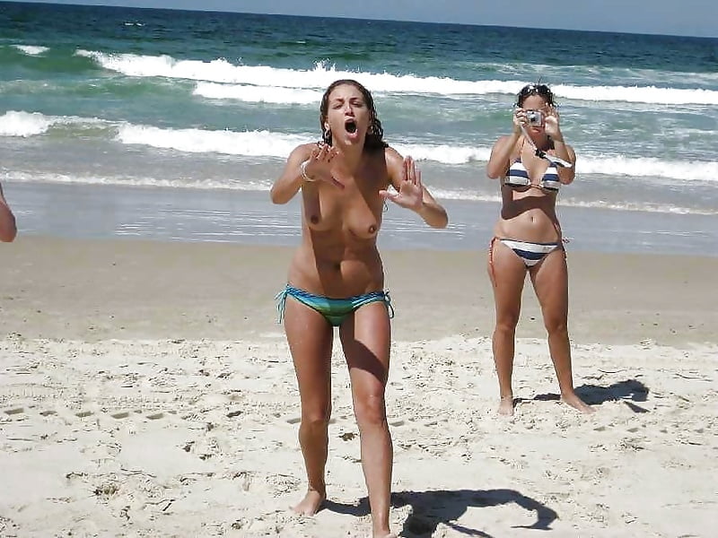 Girls on de beach 79 8