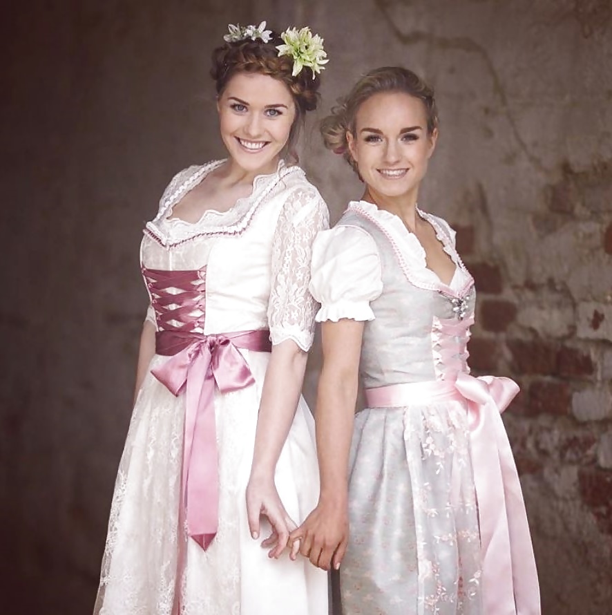 Sexy Dirndl Girls 126 9