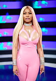 Nicky Minaj Cameltoe at MTV Awards 27 Aug 2017 7